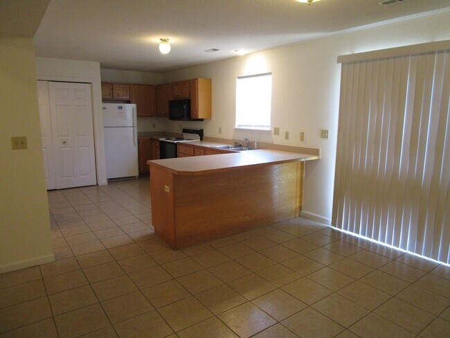 Building Photo - 4302-4304 Cheryl Ct.