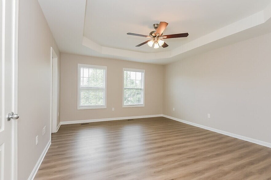 Building Photo - 4604 Reminisce Way