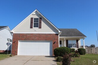 Building Photo - Acorn Ridge