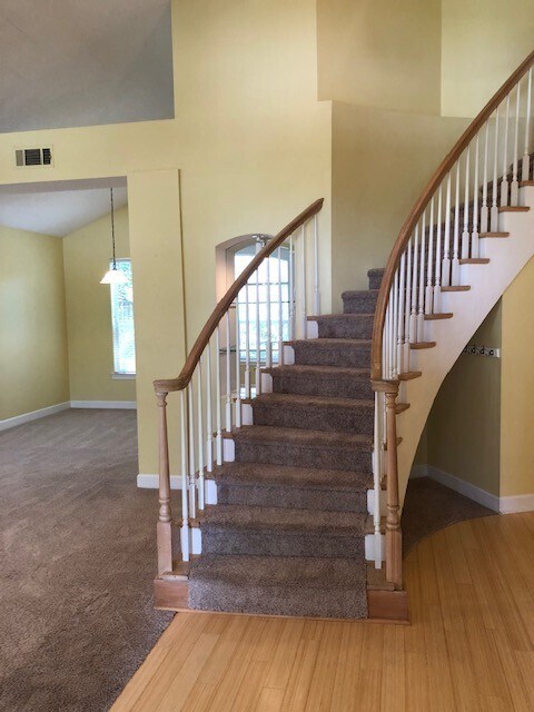 Building Photo - 2 Story Home in Parkwood Estates at Bluewater Bay!