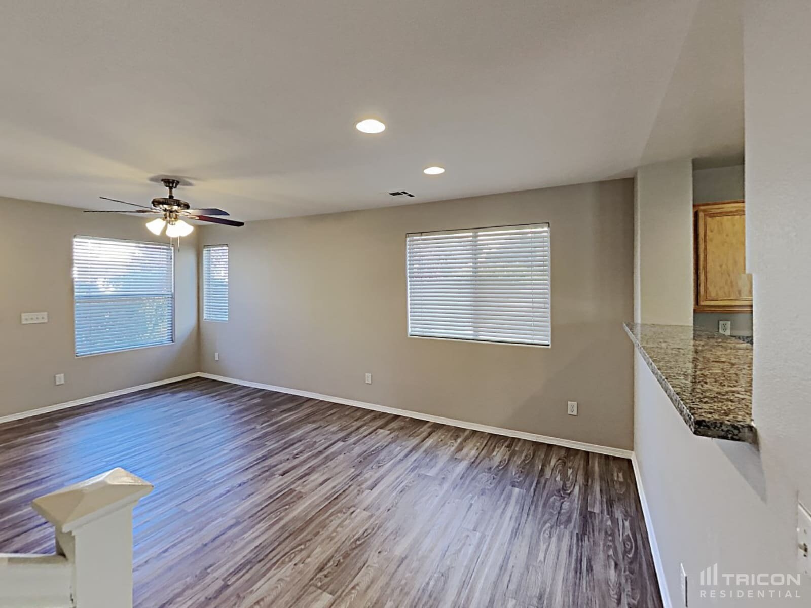Building Photo - 1062 Coronado Peak Ave