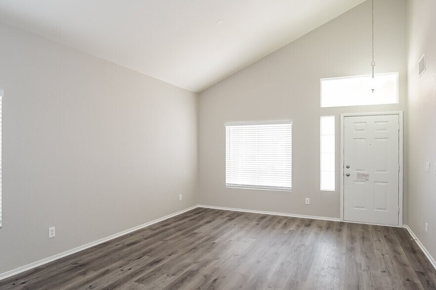 Building Photo - 5535 Black Sea Ct