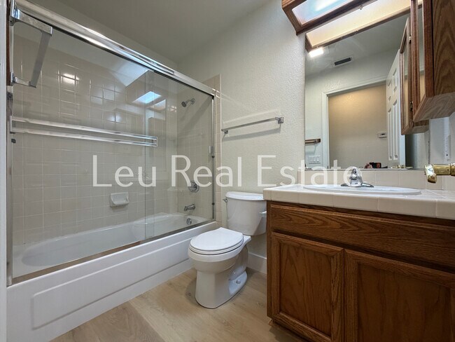 Building Photo - 167 Stonington Way