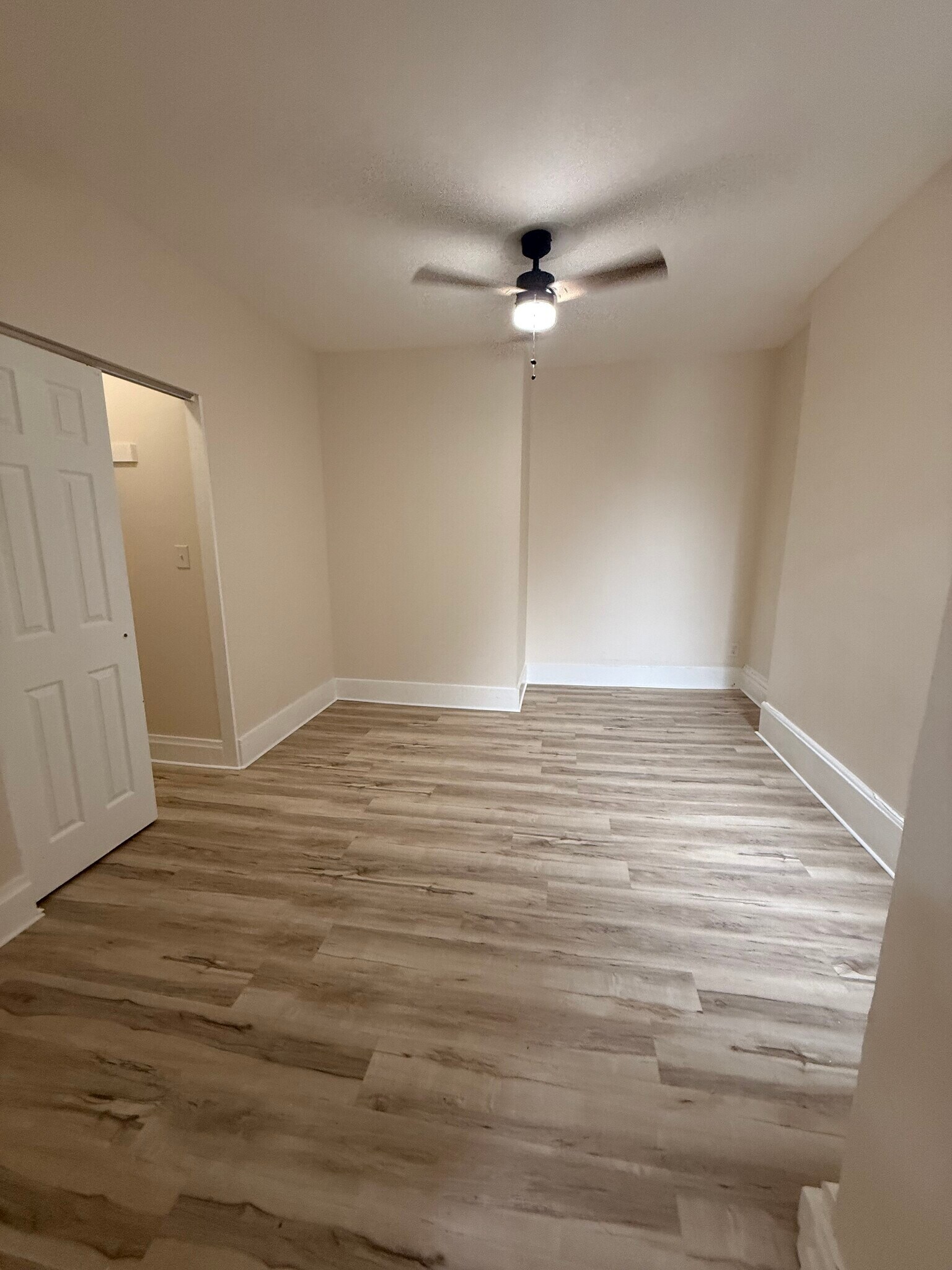 Building Photo - 5129 Penn Ave