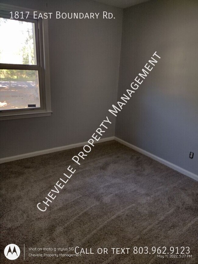 Building Photo - 1817 E Boundary Rd