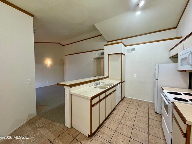 Building Photo - 1710 W Wood Bridge Ct
