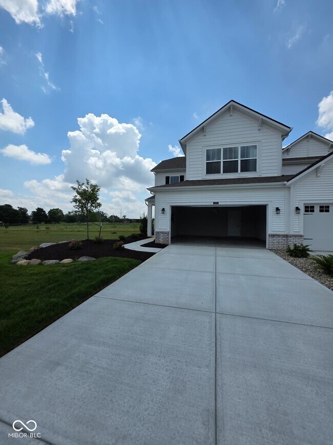 Building Photo - 10715 Mangrove Dr