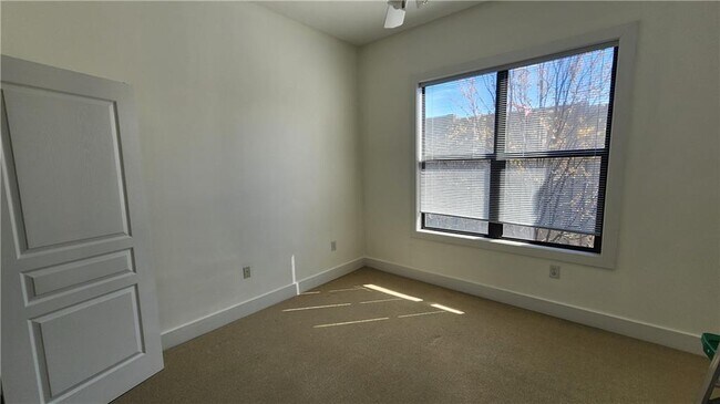 Building Photo - 799 Hammond Dr