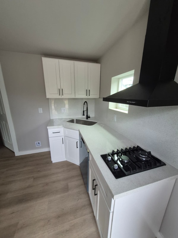 Building Photo - 1519 McKee St