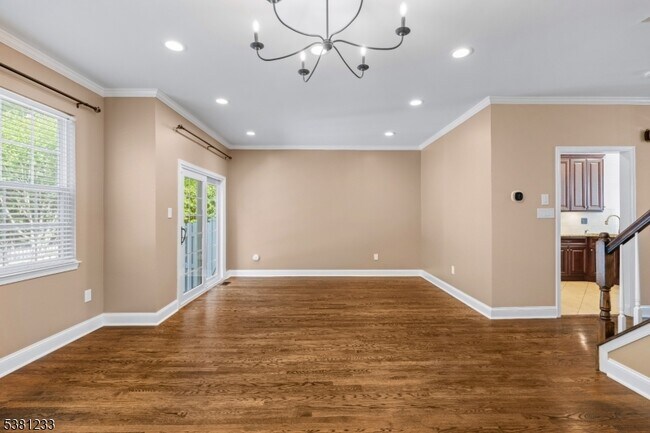 Building Photo - 15 Faxon Dr