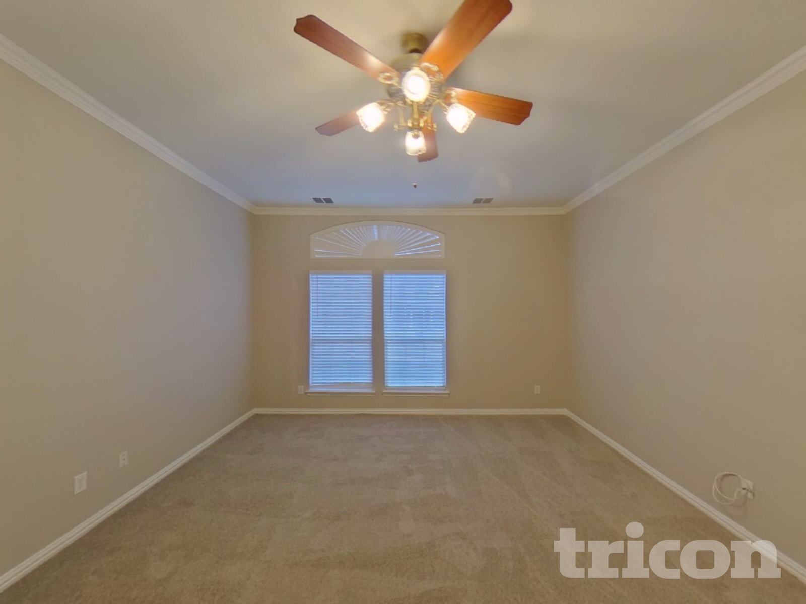 Building Photo - 1980 Creekside Dr