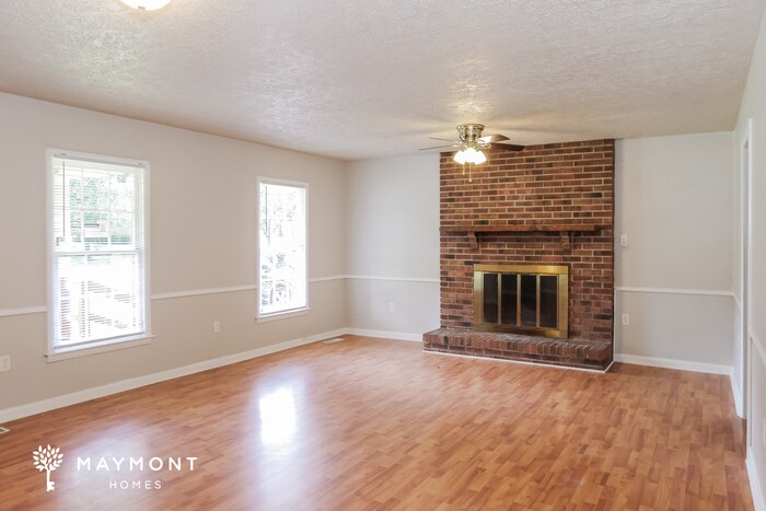 Building Photo - 26965 Pine Dr