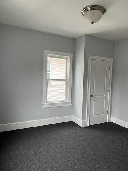 Bedroom - 653 Broadway St