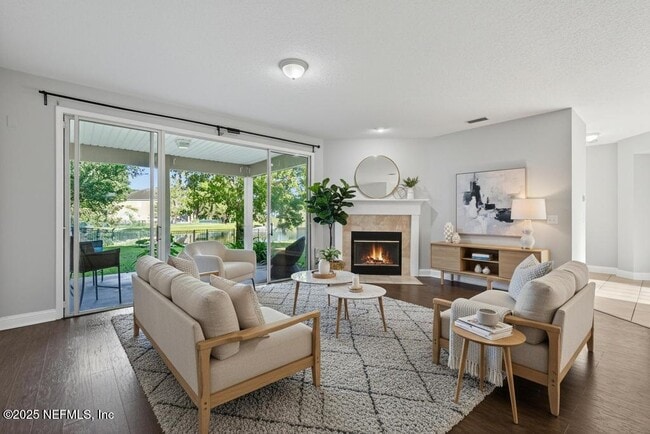 Building Photo - 612 Spruce Creek Rd