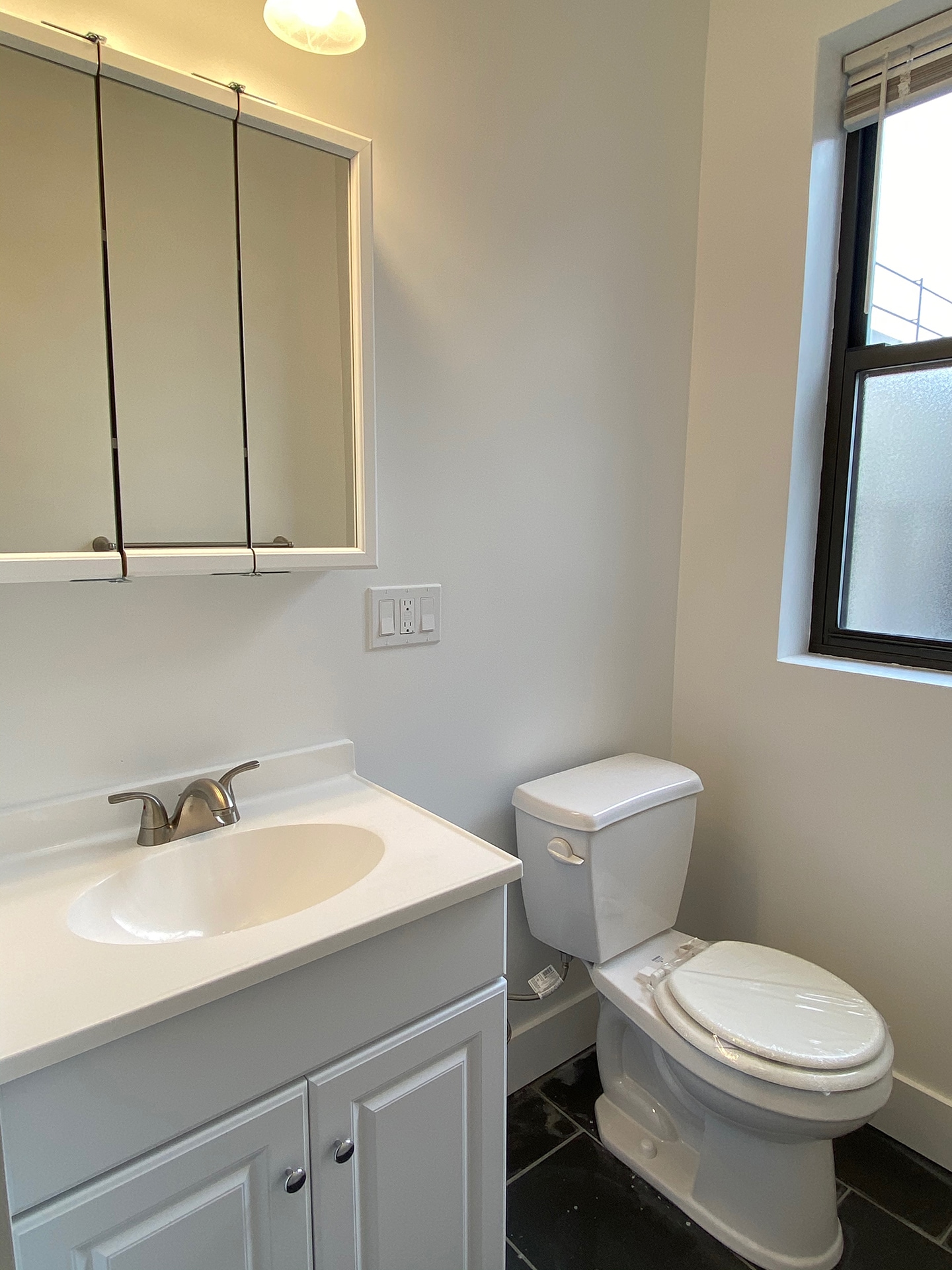 Building Photo - 29 Peterborough St