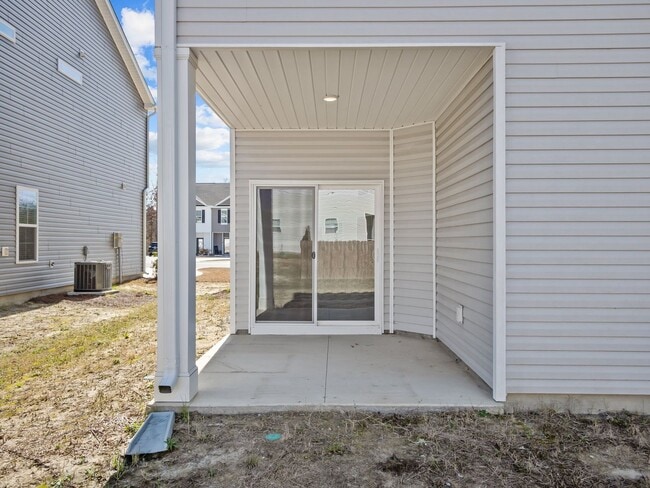 Building Photo - Welcome to Blockade Shoal Lane!