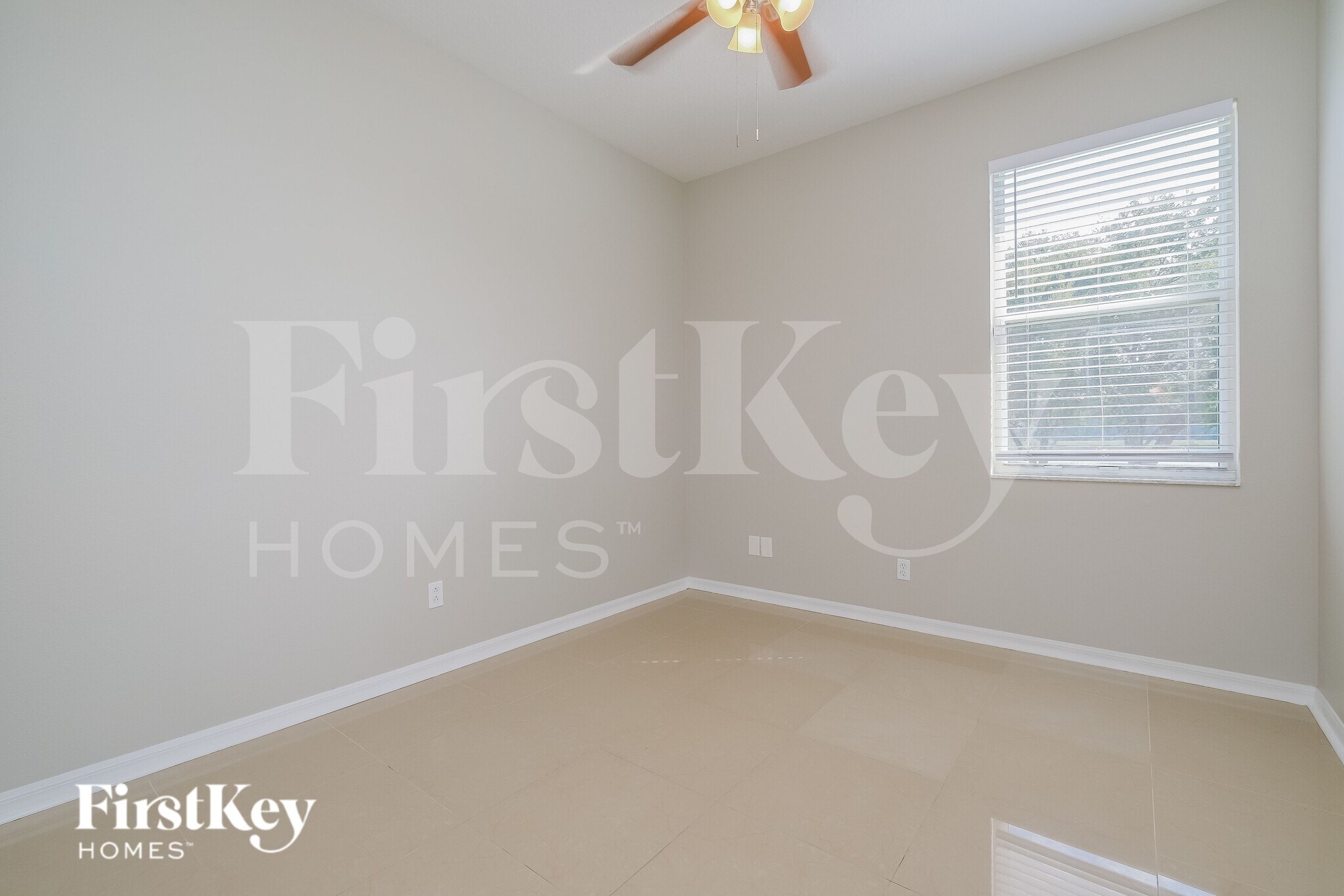 Building Photo - 1320 Brooke View Dr