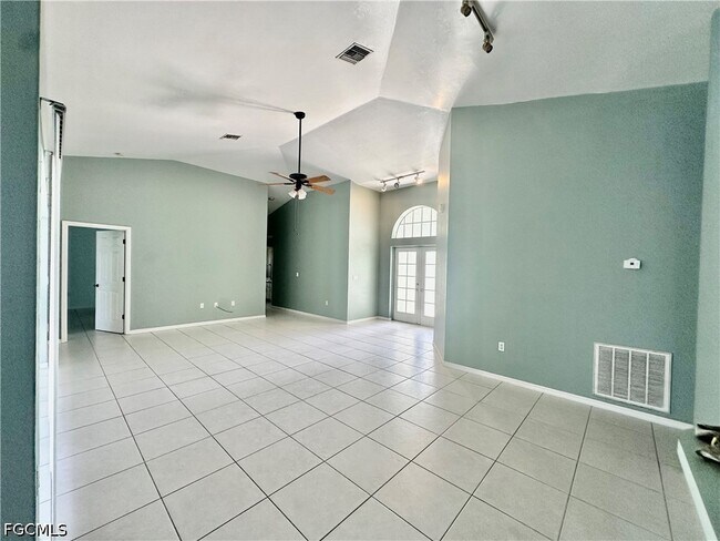 Building Photo - 17150 Knight Dr