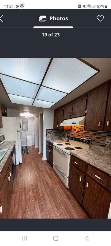 Building Photo - 2784 Curry Ford Rd