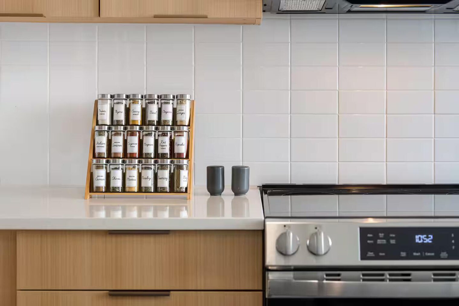 Building Photo - 51 S Broadway