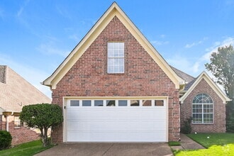 Building Photo - 1176 Warwick Pl