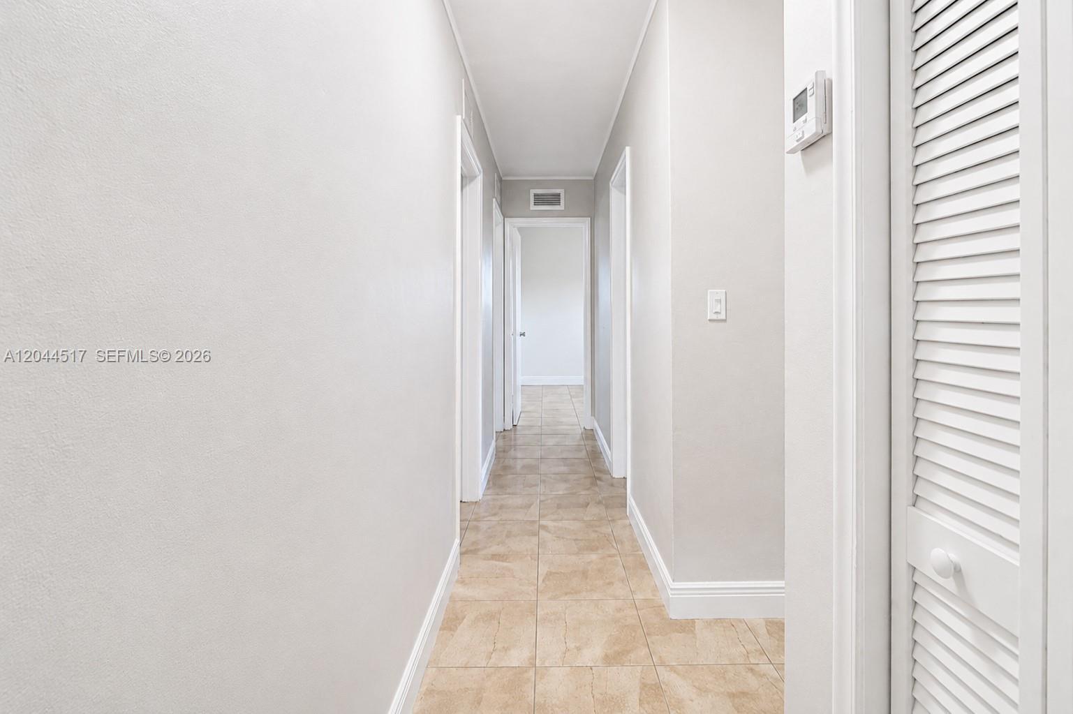 Building Photo - 15445 SW 99th Ave