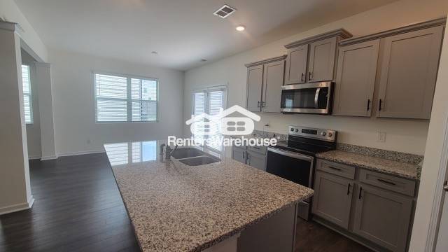 Building Photo - 11899 Conrad Cir