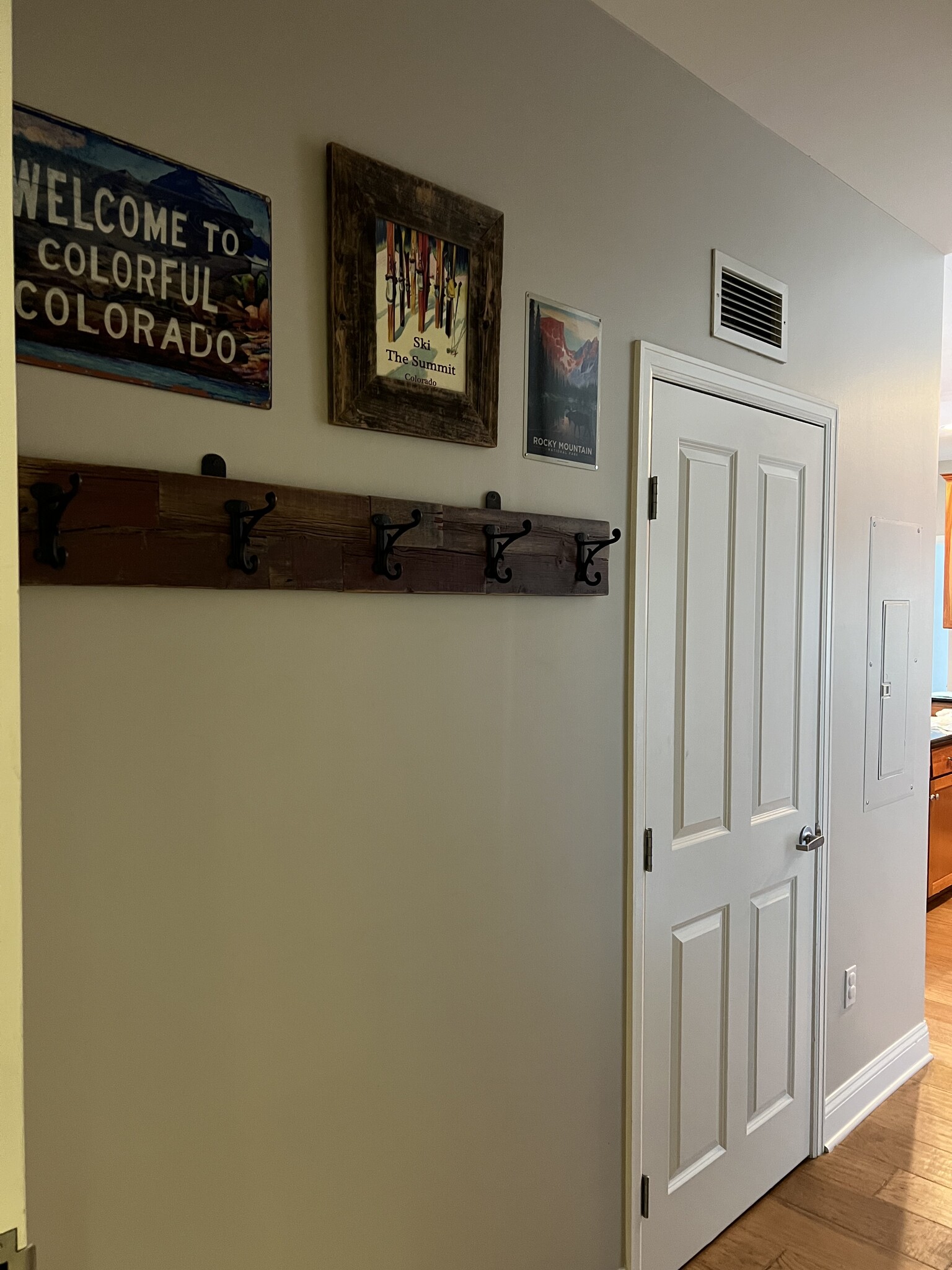 Entry Way (washer/dryer behind door) - 1950 N Logan St