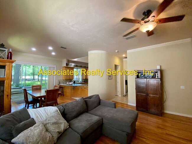 Building Photo - 3 Bed/2 Bath, On the Golf Course in Haile ...