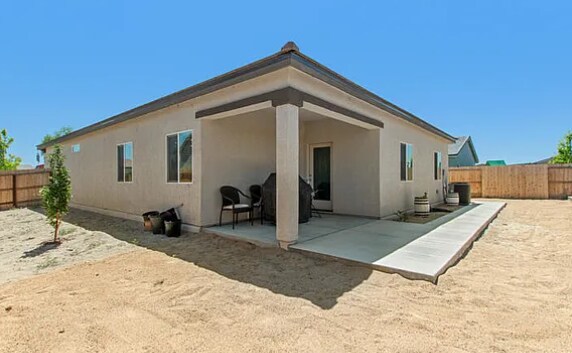 Building Photo - 675 Mahogany Dr