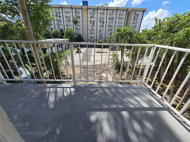 Building Photo - 4550 NW 9th St