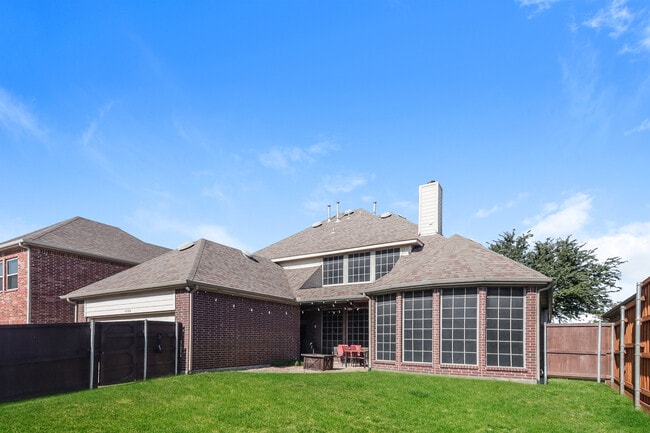 Building Photo - 4226 Meadowview Ln