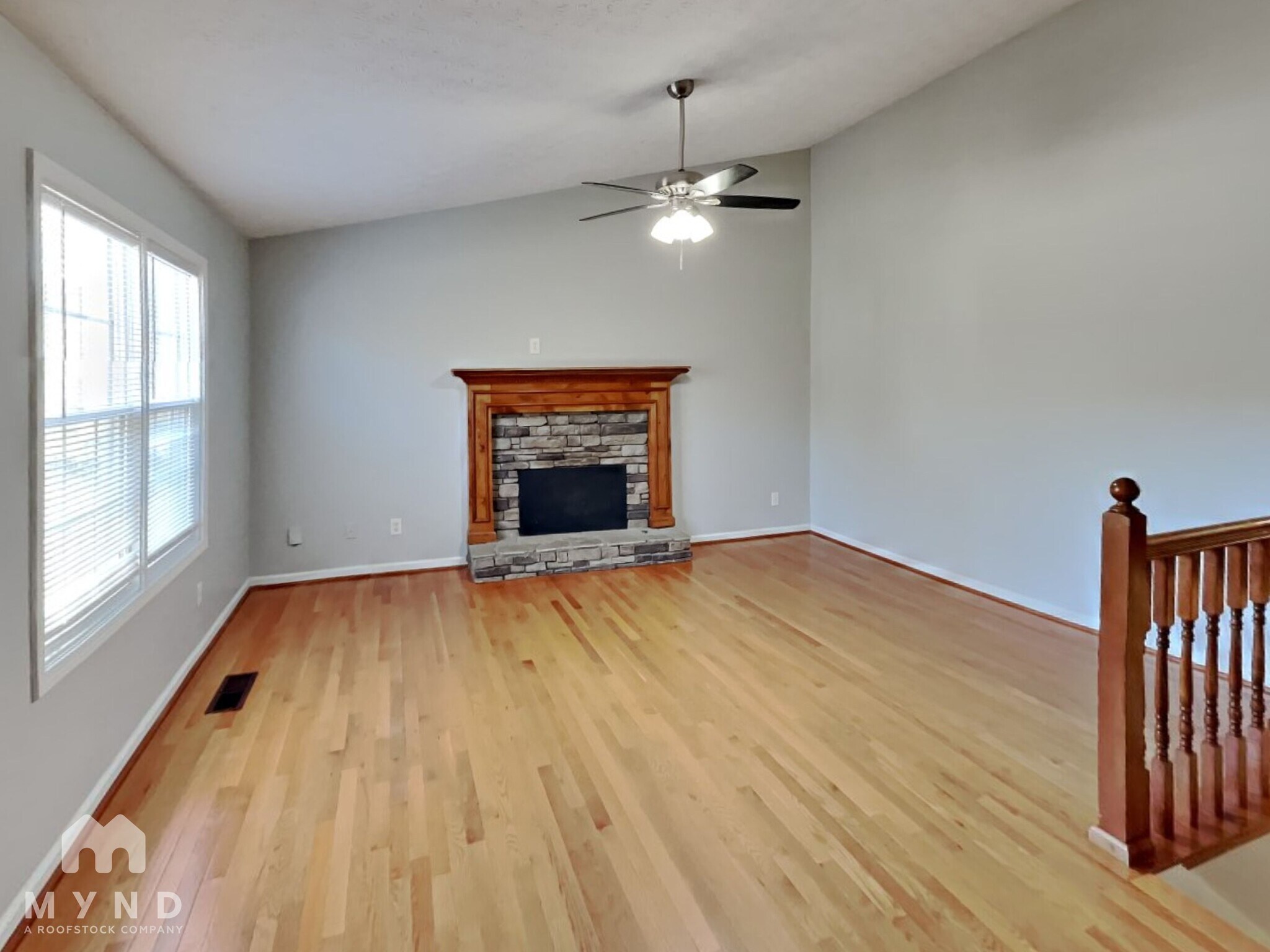 Building Photo - 307 Burton Dr