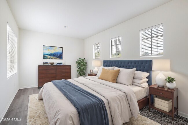 Building Photo - 5058 Via Camino