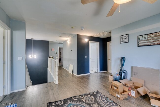 Building Photo - 1048 Painted Daisy Ave