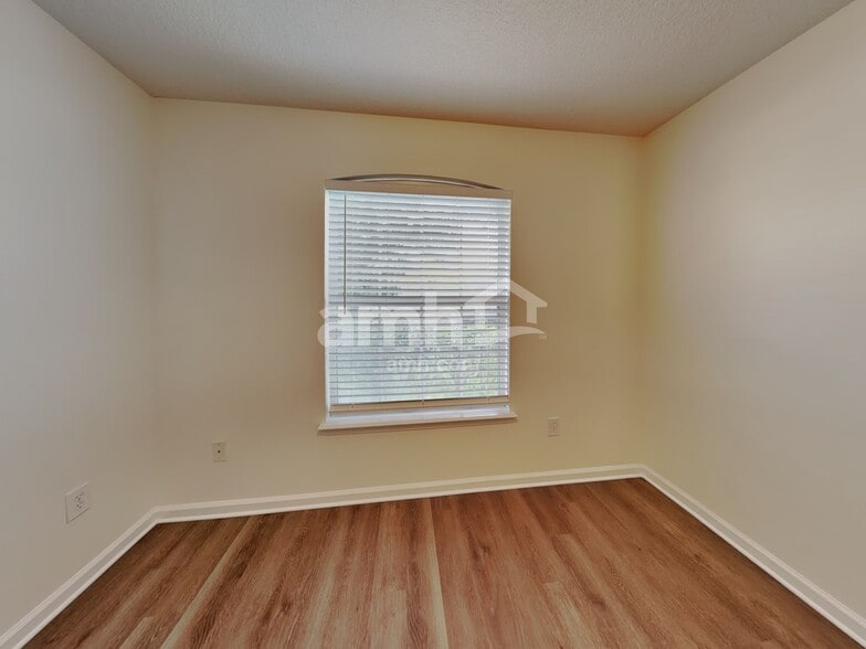 Building Photo - 2061 Jimmy Ln