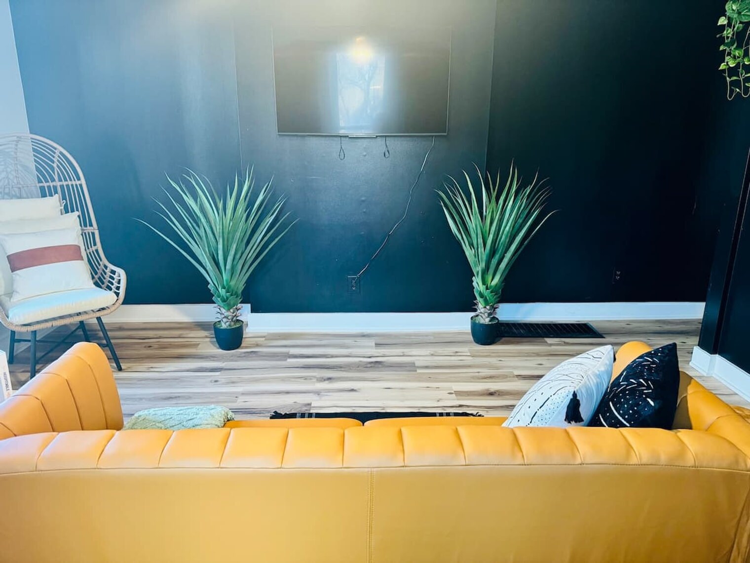 Building Photo - 63 E Russell St