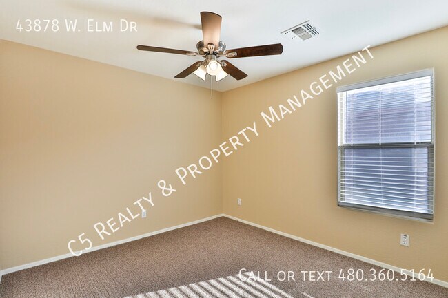 Building Photo - 3 bedroom Plus Den Home in Maricopa with N...