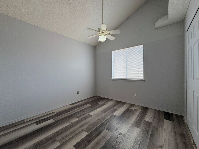 Building Photo - 12273 Tierra Maya Dr