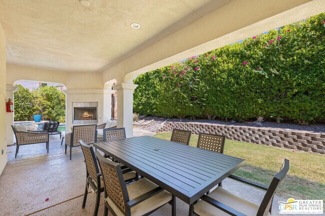 Building Photo - 1420 Lorena Way