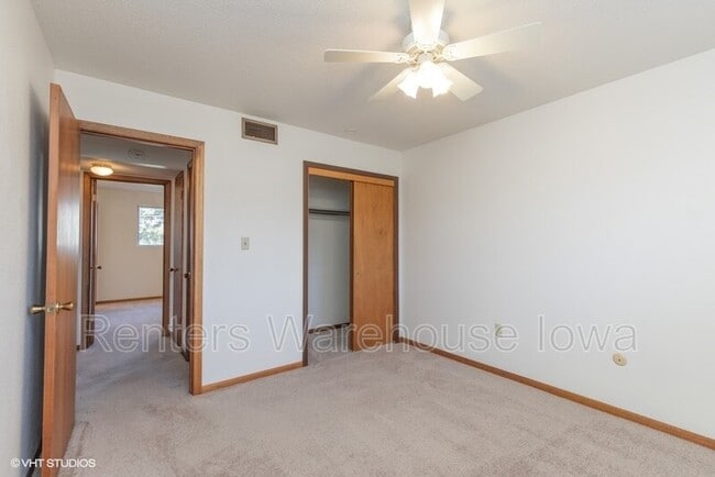 Building Photo - 1003 Parkway Dr
