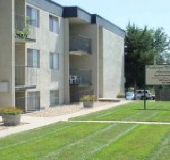 Primary Photo - Parkview Village Apartments