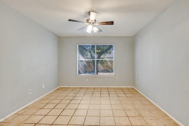 Building Photo - 17253 Tobermory Dr