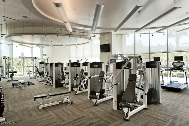 Building Photo - 222 Karen Ave