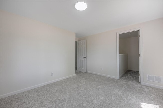 Building Photo - 6221 Longford Rd