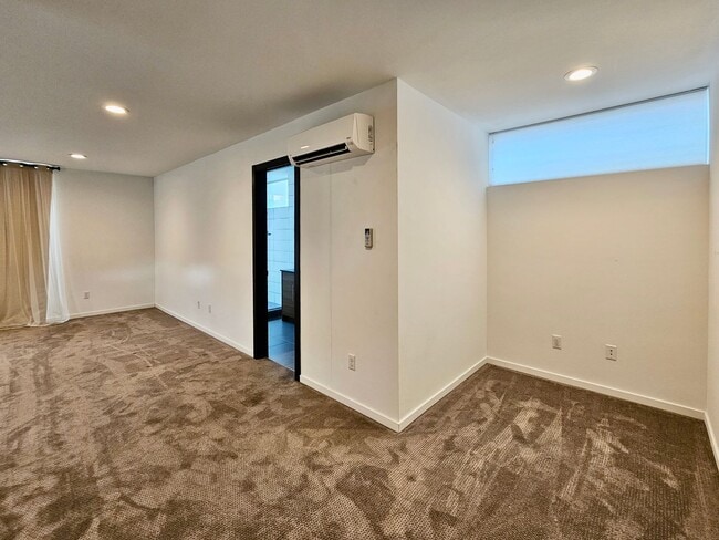 Building Photo - Great Home For Rent