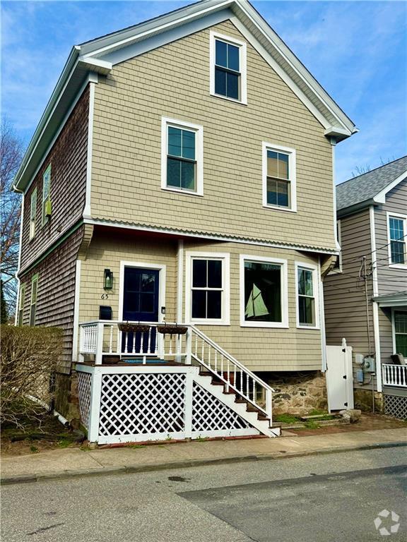 Building Photo - 65 Kingston Ave