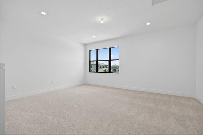 Building Photo - 13211 Feathering Wy