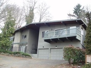 Building Photo - 5232 Sand Point Way NE
