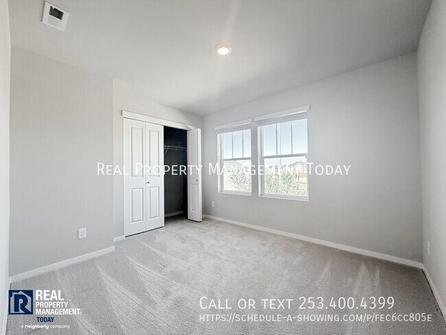 Building Photo - 10730 188 St E